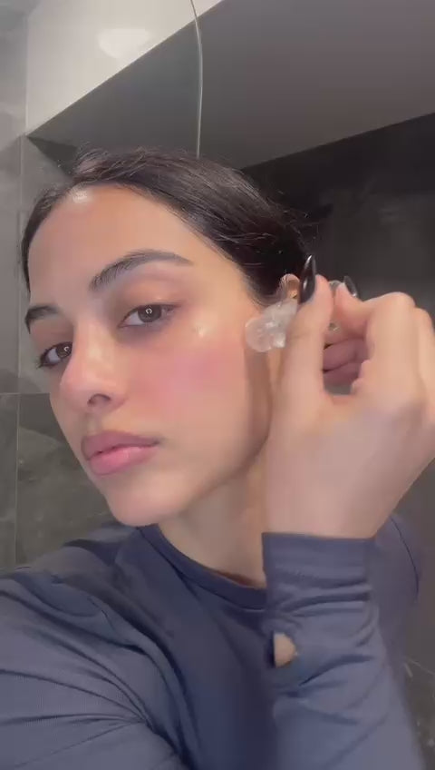 How to use the VYA Anti-Aging Microneedling Infusion Kit, step by step